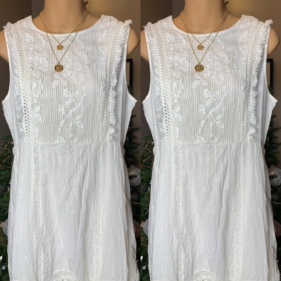 Anthropologie Liliana Lace Maxi Dress - Picture 7 of 9